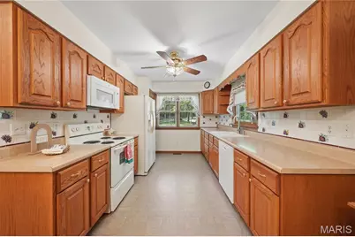 7957 County Line Rd Road, Robertsville, MO 63072 - Photo 8