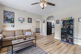 201 N Grant St, Desloge, MO 63601 - Photo 4