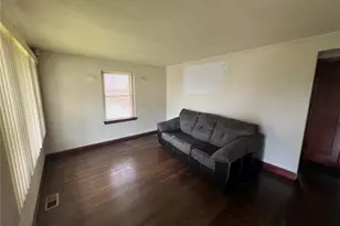 4719 Seattle St, Saint Louis, MO 63121 - Photo 2