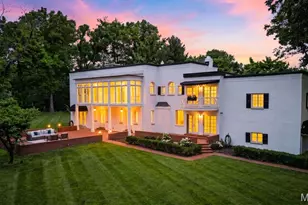 4 Litzsinger Ln, Ladue, MO 63124 - Photo 2