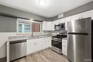 3236 S Compton Ave, Saint Louis, MO 63118 - Photo 16