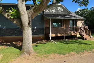 112 N White Oak St, Desloge, MO 63601 - Photo 1