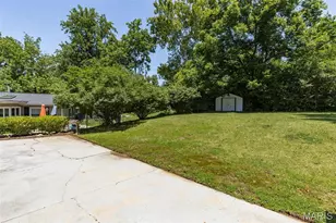 35 Pinewood Dr, Crestwood, MO 63123 - Photo 20