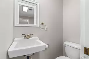 35 Pinewood Dr, Crestwood, MO 63123 - Photo 12