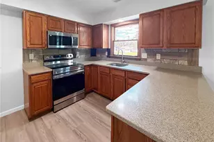 809 S 3rd St, Ellisville, MO 63336 - Photo 8