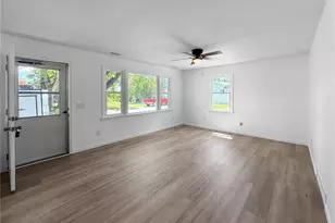 809 S 3rd St, Ellisville, MO 63336 - Photo 2