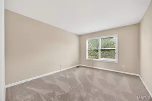 1306 Avondale Spring Dr, O'Fallon, MO 63368 - Photo 32