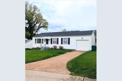 1410 Akron Drive, Bellefontaine Neighbors, MO 63137 - Photo 1