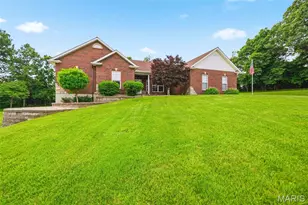20 Valley Ridge Ct, Hawk Point, MO 63349 - Photo 2