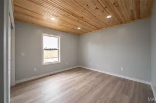 904 Schuenmeyer Rd, Robertsville, MO 65066 - Photo 14