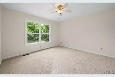 2582 Christopher Oaks Court, Oakville, MO 63129 - Photo 22