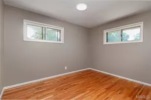 5685 Parchester Dr, Normandy, MO 63121 - Photo 16