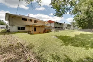 5685 Parchester Dr, Normandy, MO 63121 - Photo 28