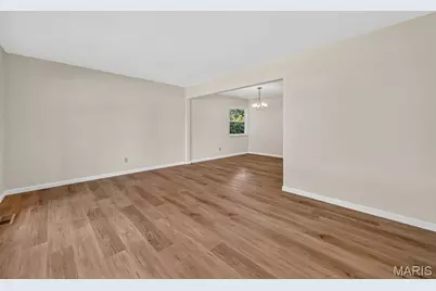 13008 Libourne Court, Saint Louis, MO 63141 - Photo 12