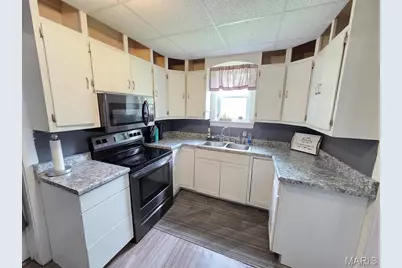 701 N 7th Street, Stanton, MO 63435 - Photo 12