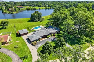 11601 Lakeshore Dr, Creve Coeur, MO 63141 - Photo 58
