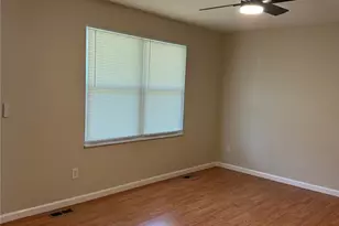3 Eagle View Ct, Saint Peters, MO 63376 - Photo 2