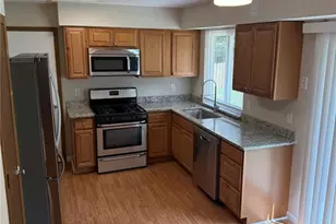 3 Eagle View Ct, Saint Peters, MO 63376 - Photo 4