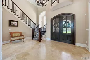 11701 Lakeshore Dr, Creve Coeur, MO 63141 - Photo 10