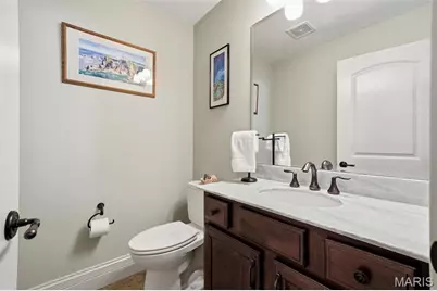 11701 Lakeshore Drive, Creve Coeur, MO 63141 - Photo 68