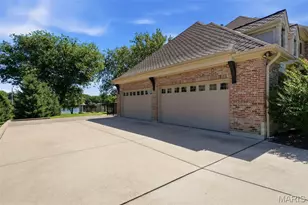 11701 Lakeshore Dr, Creve Coeur, MO 63141 - Photo 84