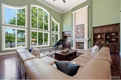 11701 Lakeshore Drive, Creve Coeur, MO 63141 - Photo 16