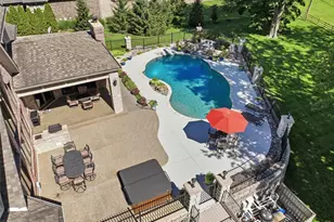 11701 Lakeshore Dr, Creve Coeur, MO 63141 - Photo 88