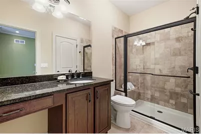 11701 Lakeshore Drive, Creve Coeur, MO 63141 - Photo 54