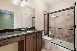 11701 Lakeshore Dr, Creve Coeur, MO 63141 - Photo 54
