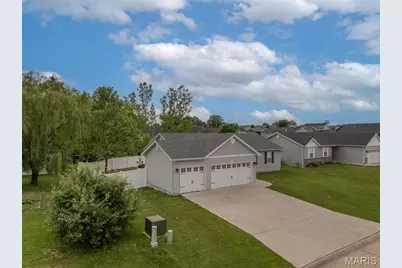 111 Plymouth Drive, Wright City, MO 63390 - Photo 2