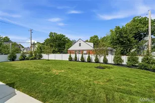 4 Hillcrest Pl, Saint Louis, MO 63122 - Photo 12