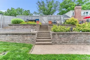 51 High Valley Dr, Chesterfield, MO 63017 - Photo 16