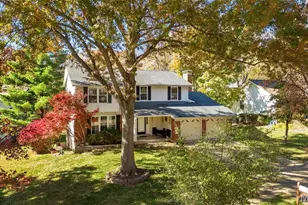 1730 Woodmore Oaks Dr, Manchester, MO 63021 - Photo 2