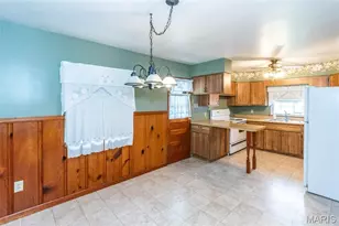 211 10th St, Crystal City, MO 63019 - Photo 16
