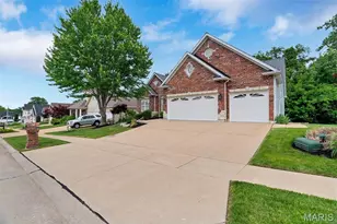 620 Tanya Ct Dr, Unincorporated, MO 63129 - Photo 2