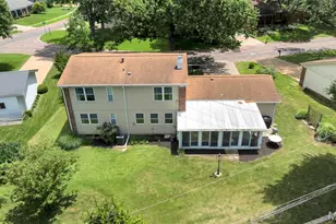 1417 Sunview Dr, Saint Louis, MO 63146 - Photo 48