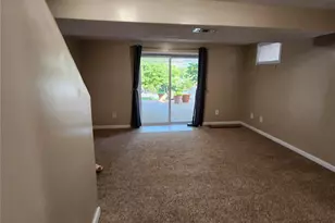 4421 Southview Way Dr, Mehlville, MO 63129 - Photo 42