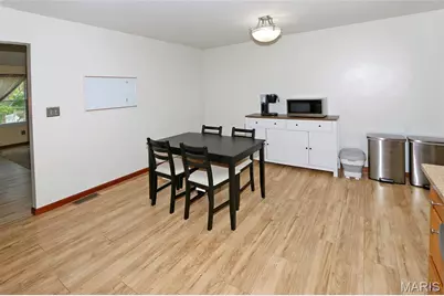 332 Oak Tree Drive, Saint Louis, MO 63119 - Photo 10