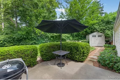 8 Covington Lane, Saint Louis, MO 63132 - Photo 14