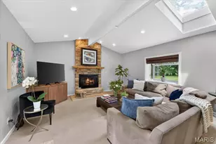 8 Covington Ln, Saint Louis, MO 63132 - Photo 8