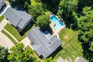 4802 Laketon Ct, Saint Louis, MO 63128 - Photo 2