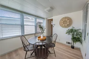 4043 McDonald Ave, Saint Louis, MO 63116 - Photo 8