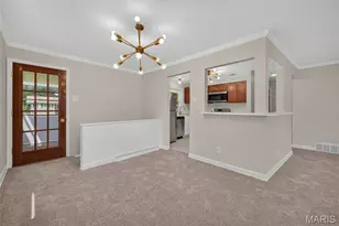 305 Ward Dr, Ferguson, MO 63135 - Photo 8