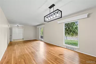8970 S Laclede Station Rd, Saint Louis, MO 63123 - Photo 6