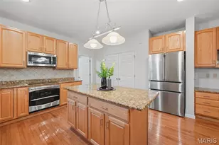 308 Remington Way Dr, Ballwin, MO 63021 - Photo 24