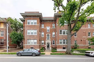406 Clara Ave, Saint Louis, MO 63112 - Photo 2