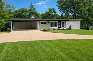 2431 Trossock Ln, Kirkwood, MO 63122 - Photo 1