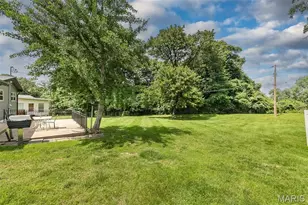 351 Amend Dr, Saint Louis, MO 63129 - Photo 34