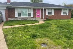 8638 Mayflower Ct, Saint Louis, MO 63132 - Photo 1