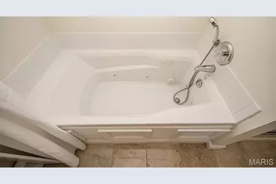 2350 Virginia Avenue, Saint Louis, MO 63104 - Photo 30
